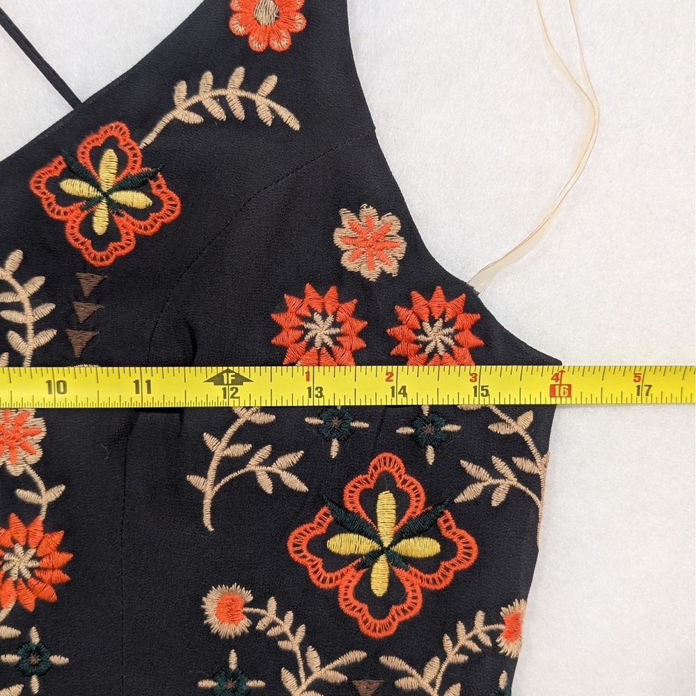 Skylar + Jade Embroidered Floral Crop Top Size M Brown Lined Womens Boho Strappy - Picture 4 of 9